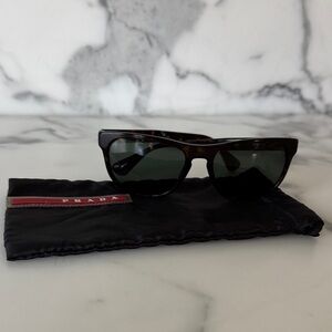 Prada Brown Tortoise Sunglasses w/Case